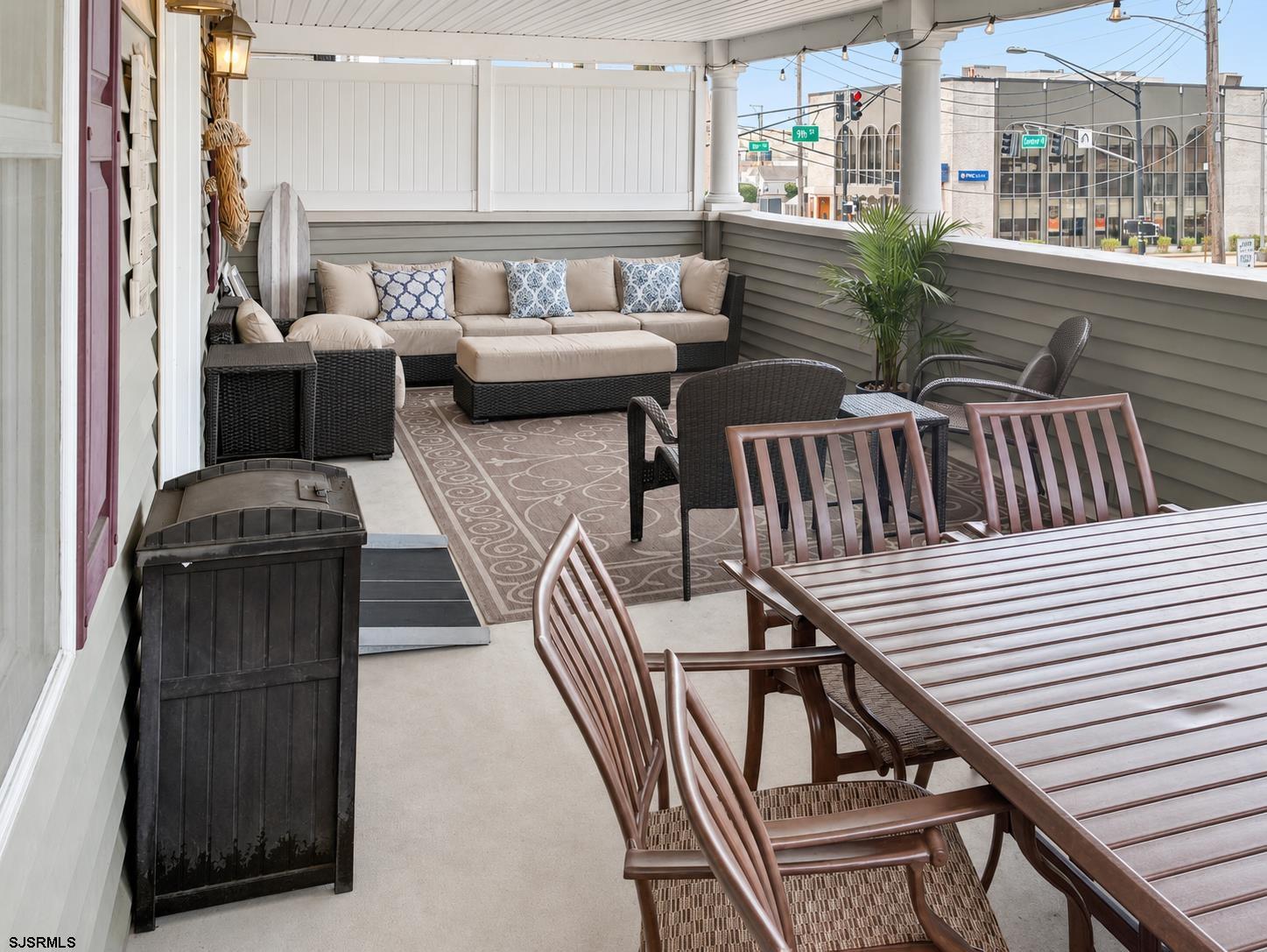 841 Central Ave Unit: B