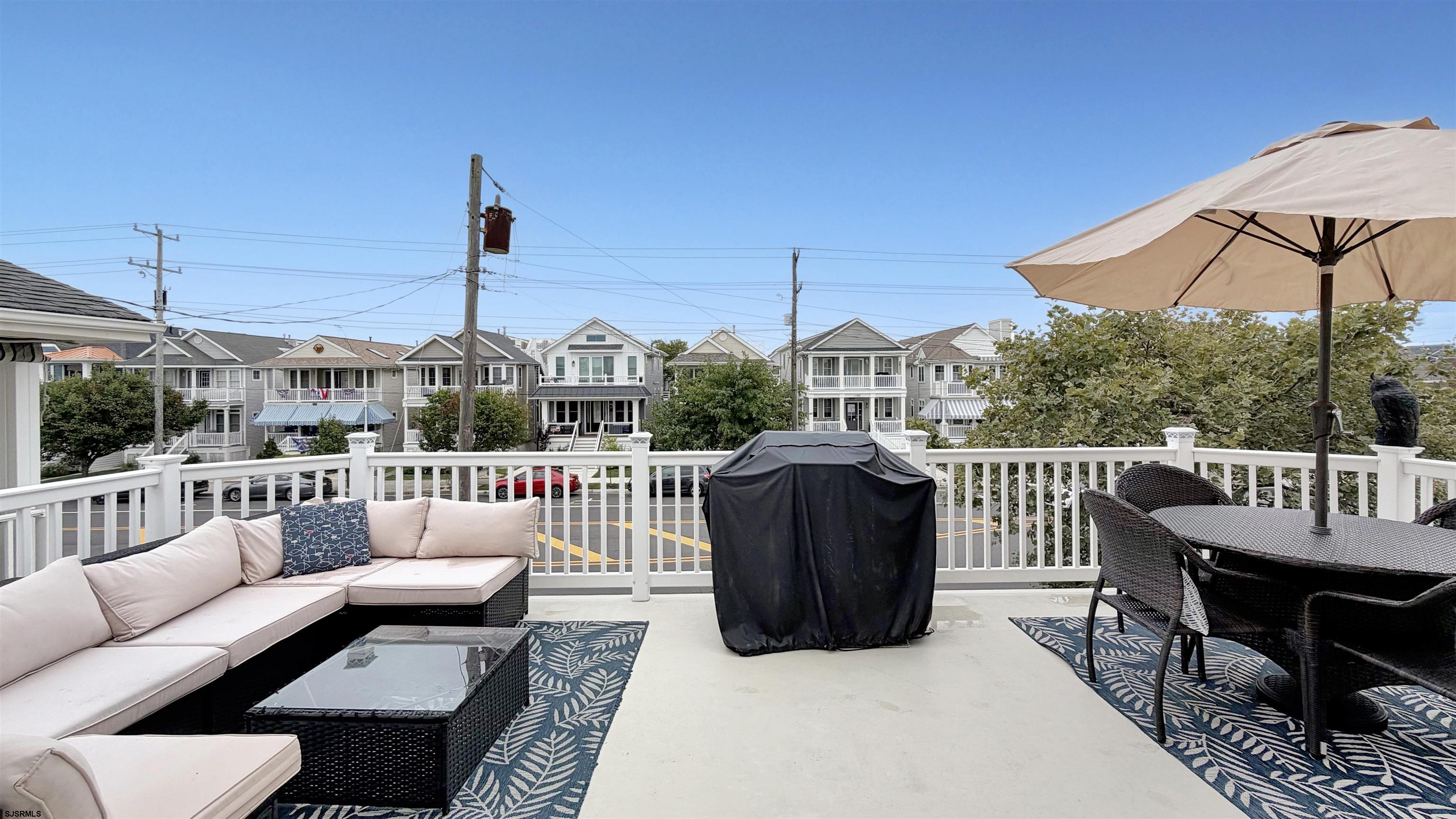 1442 West Ave Unit: 2