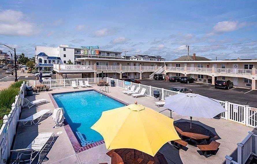 840 Ocean Ave Unit: 22