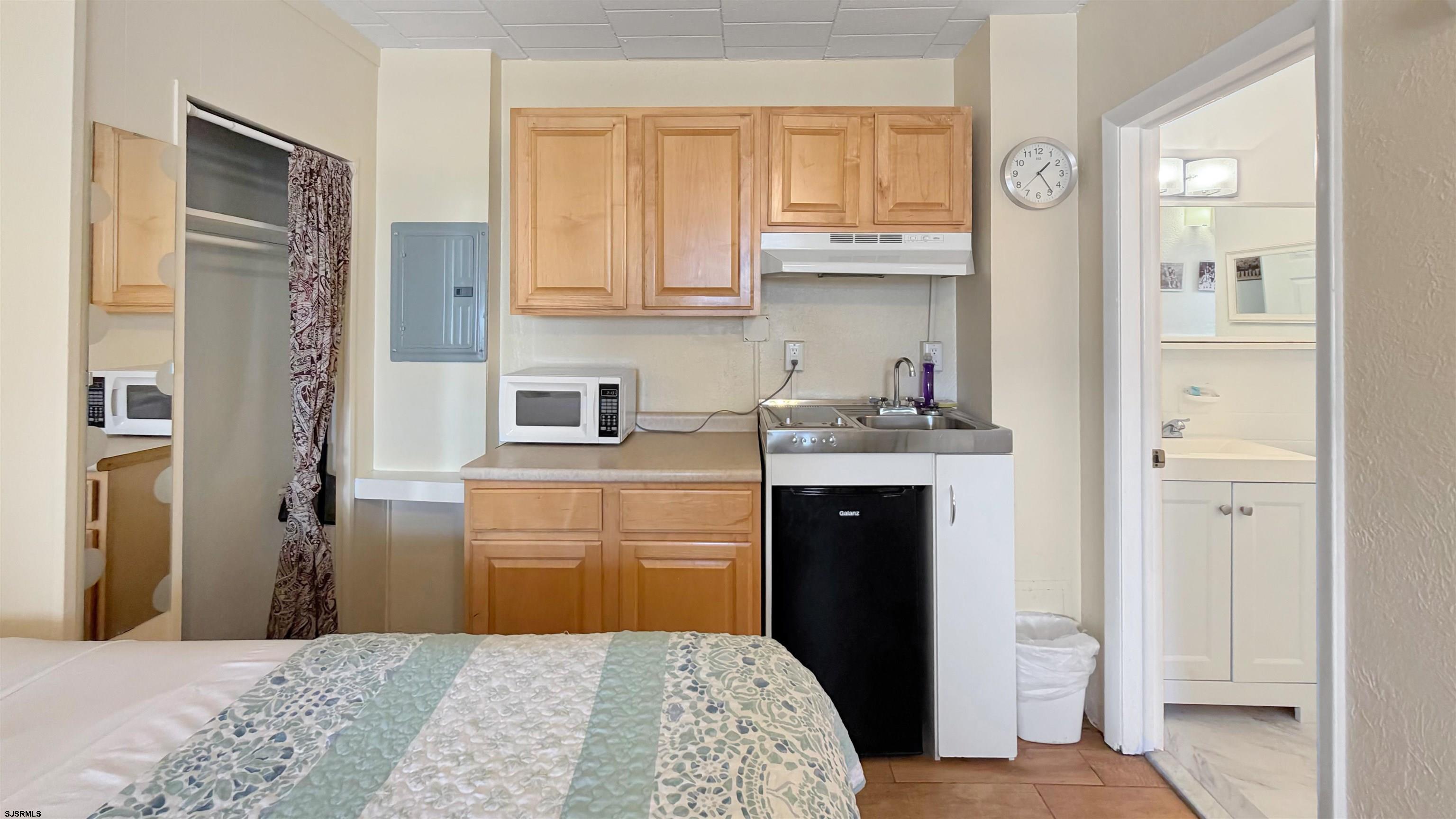 840 Ocean Ave Unit: 22