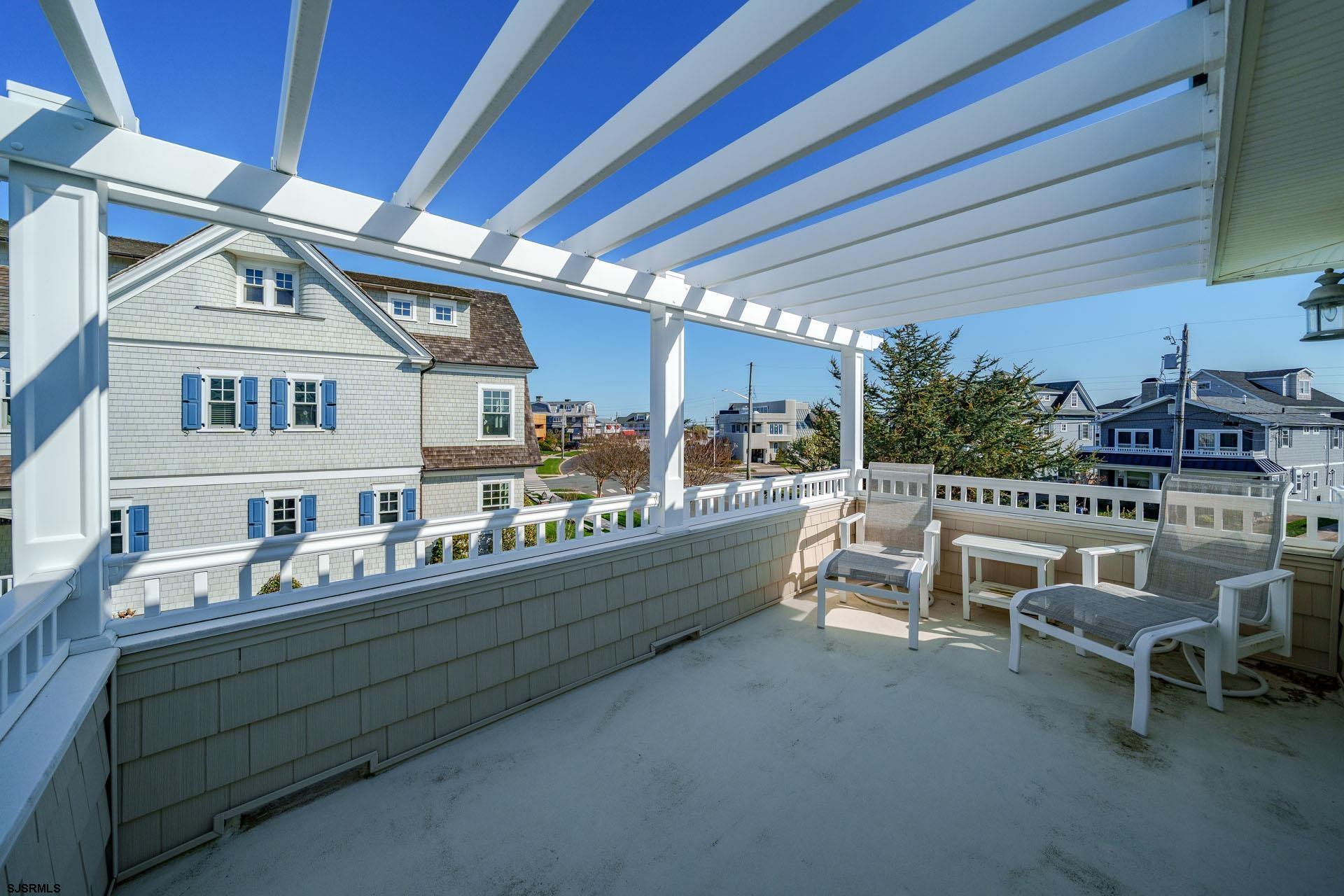 407 E Atlantic Blvd