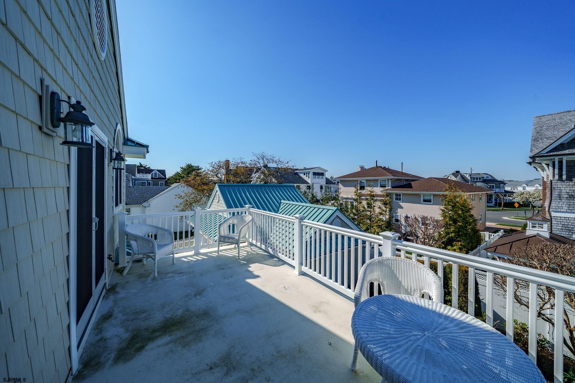 407 E Atlantic Blvd