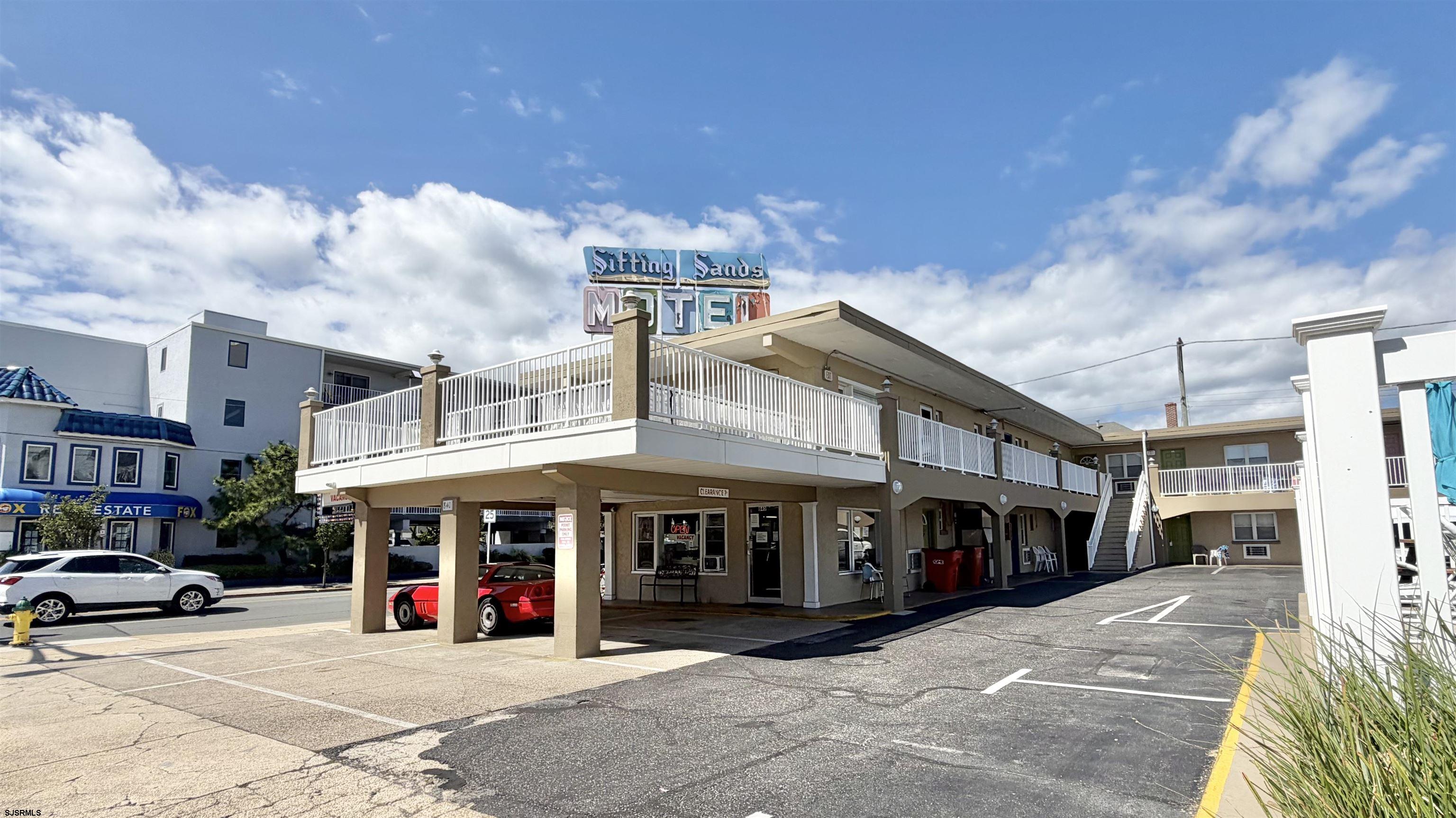 840 Ocean Ave Unit: 13