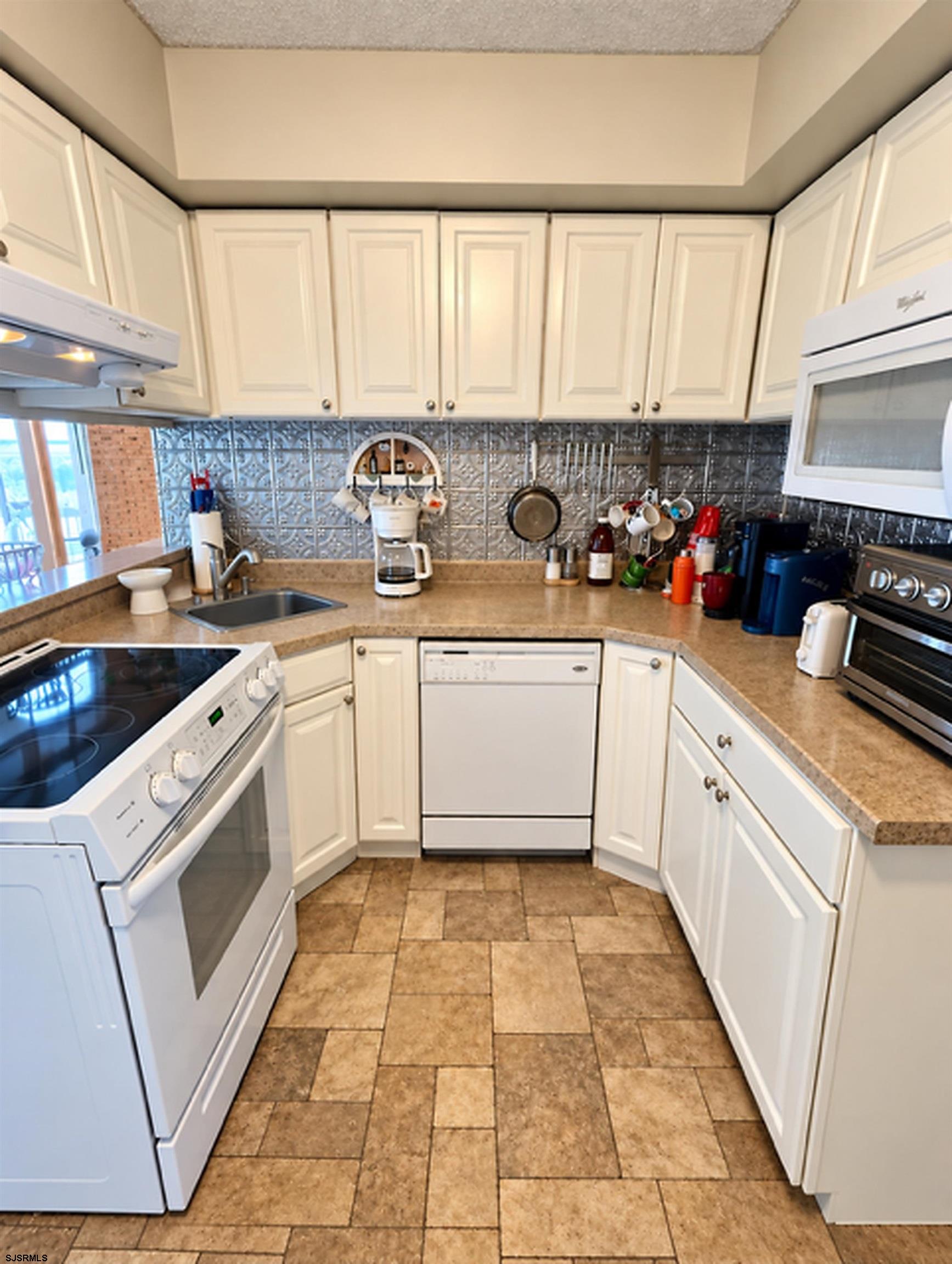 6306 Central Ave Unit: D