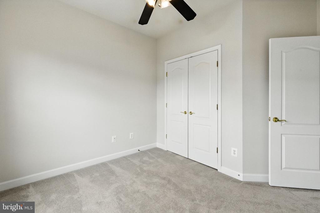 43768 LEES MILL SQ
