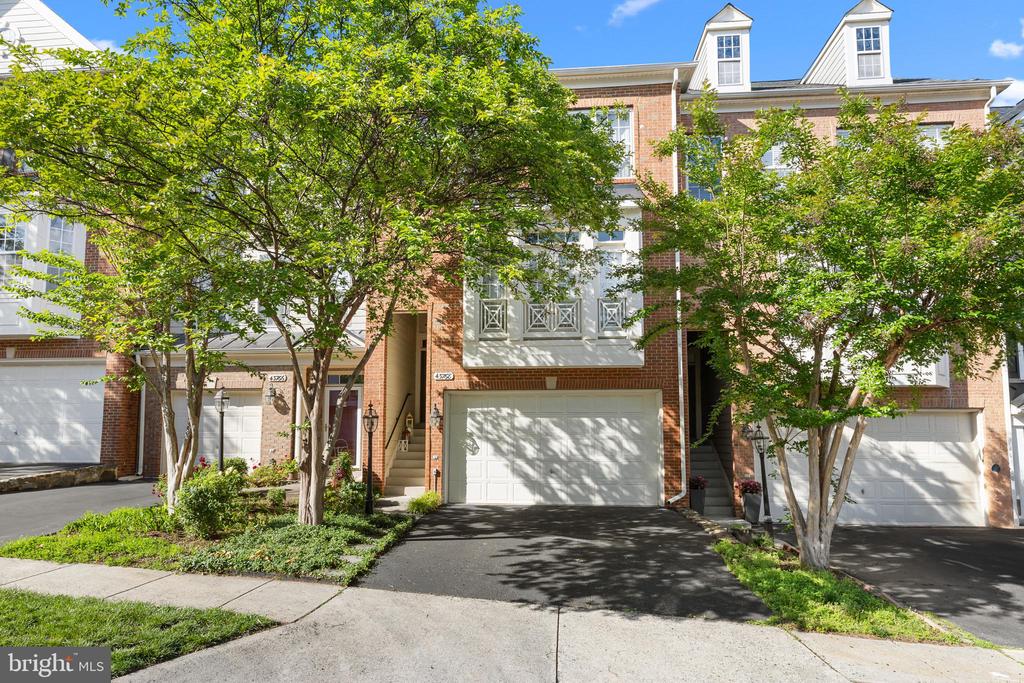 43768 LEES MILL SQ