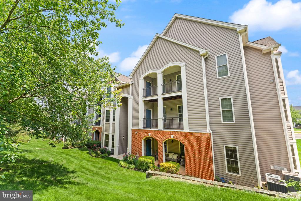 20453 CHESAPEAKE SQUARE Unit: 103