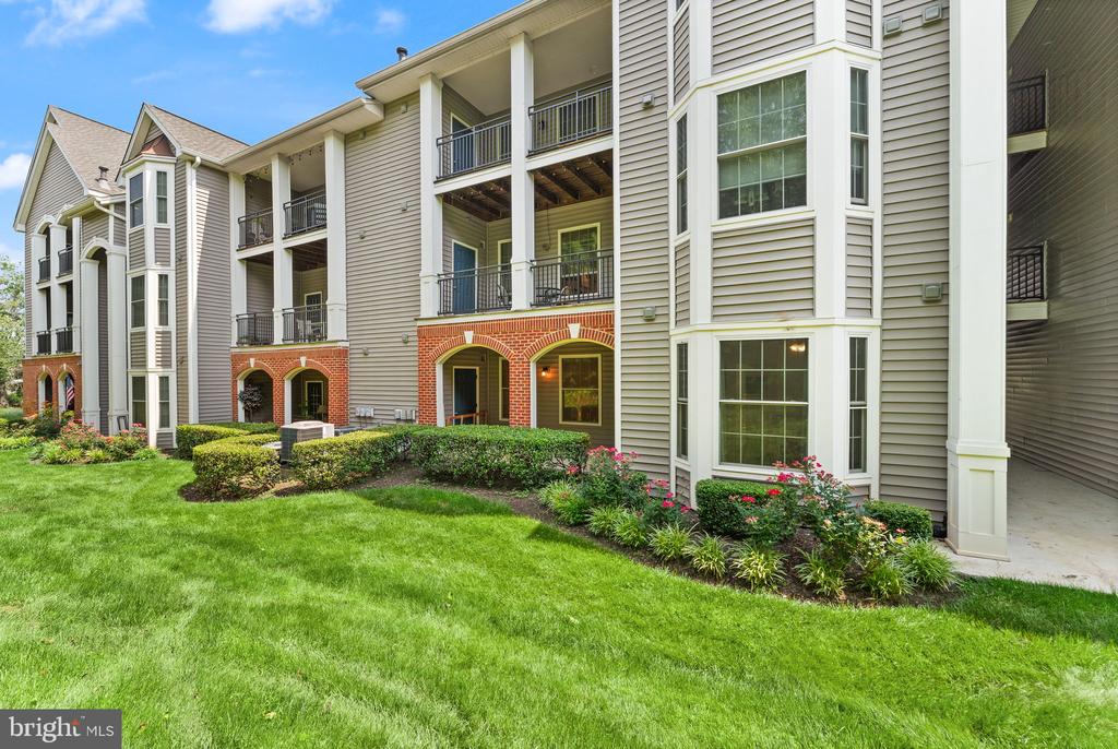 20453 CHESAPEAKE SQUARE Unit: 103