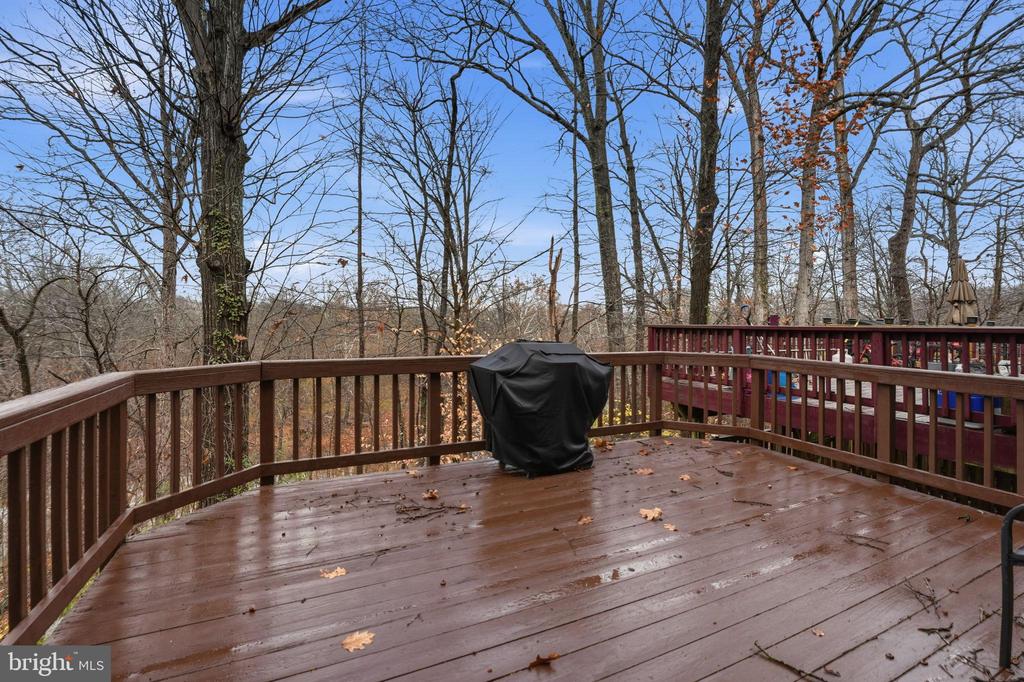 8514 CHARNWOOD COURT