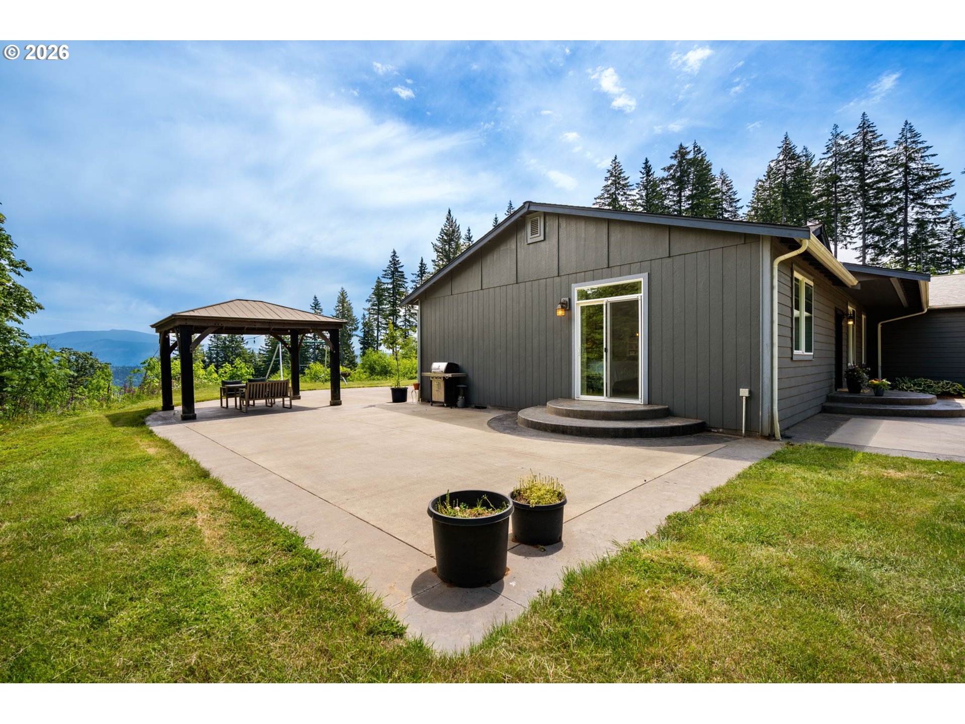 61 BEAR PRAIRIE RD