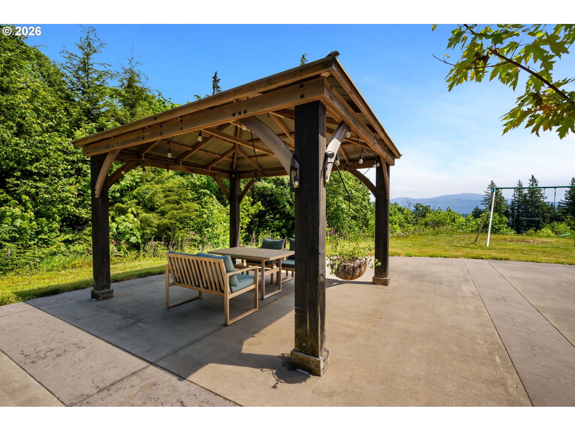 61 BEAR PRAIRIE RD