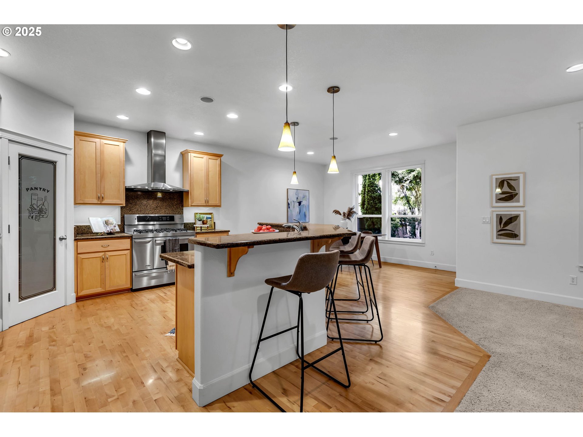 2722 NE 102ND ST