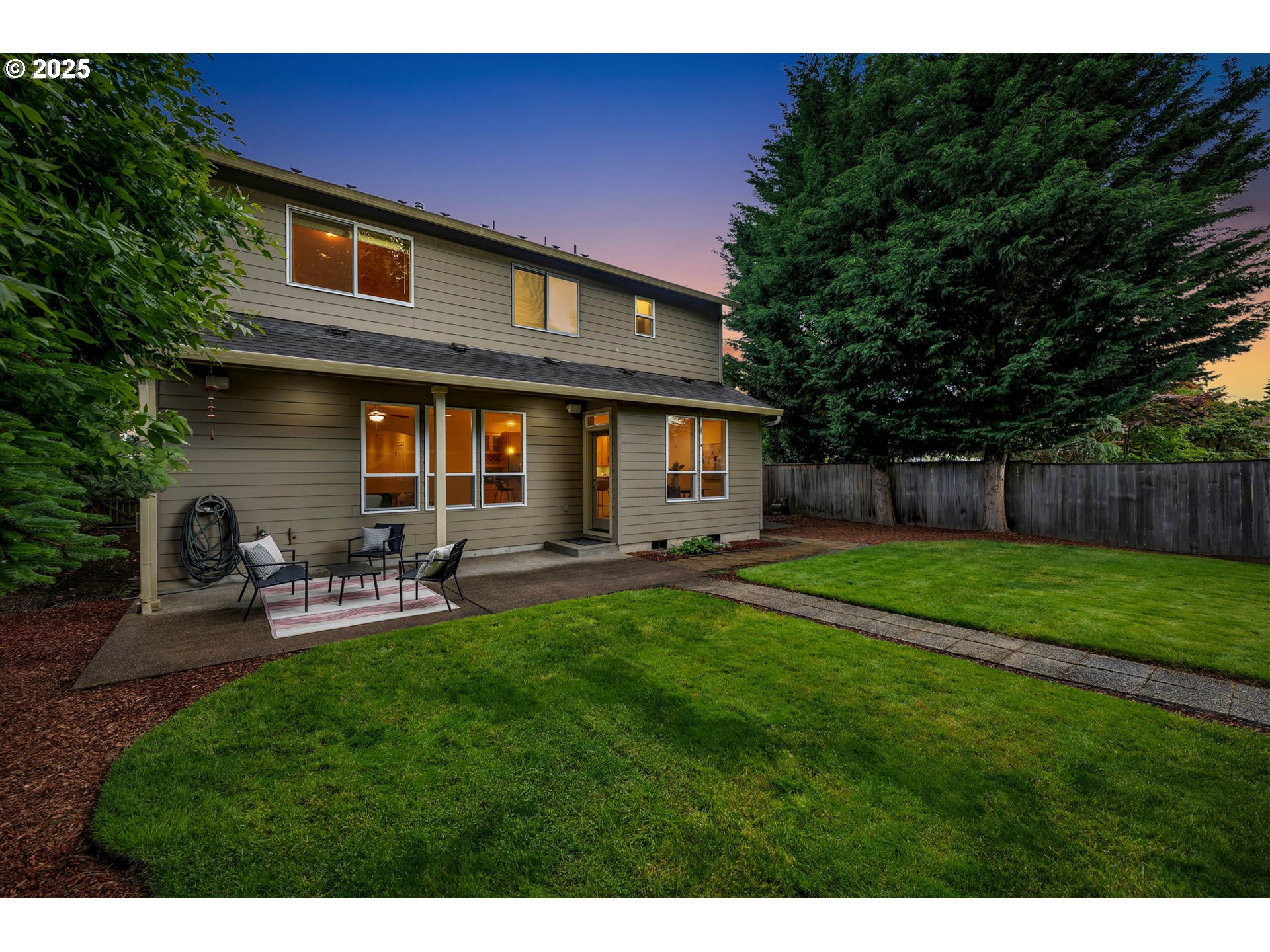 2722 NE 102ND ST