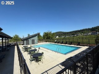 5719 N 87TH AVE