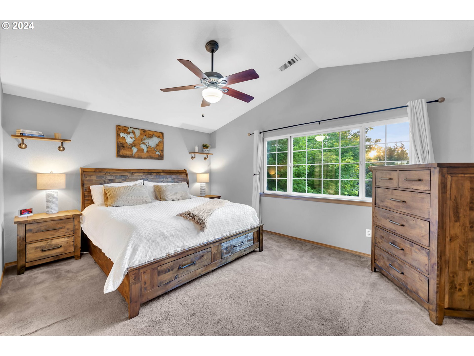 4687 ROLLING MEADOWS DR