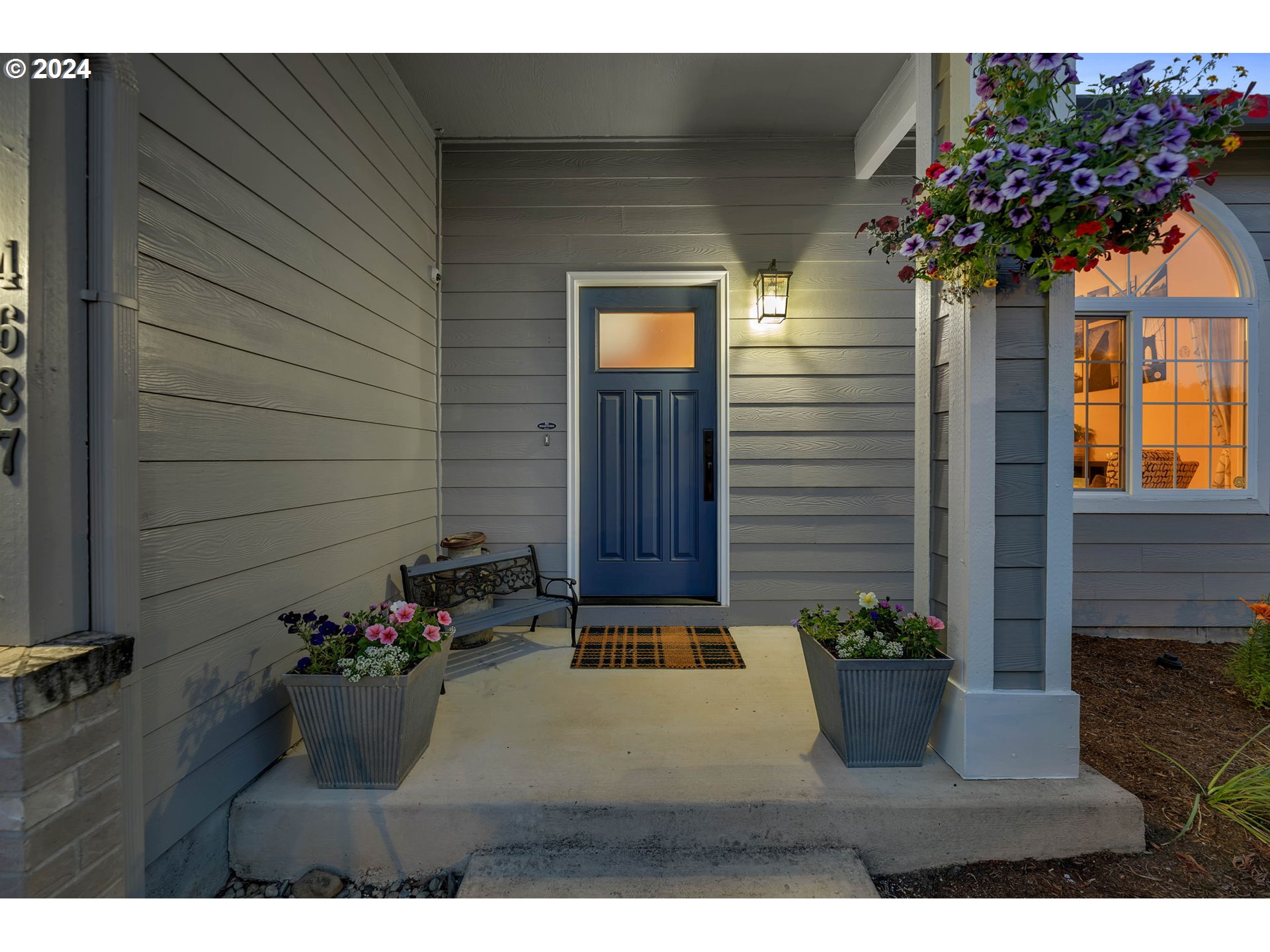 4687 ROLLING MEADOWS DR