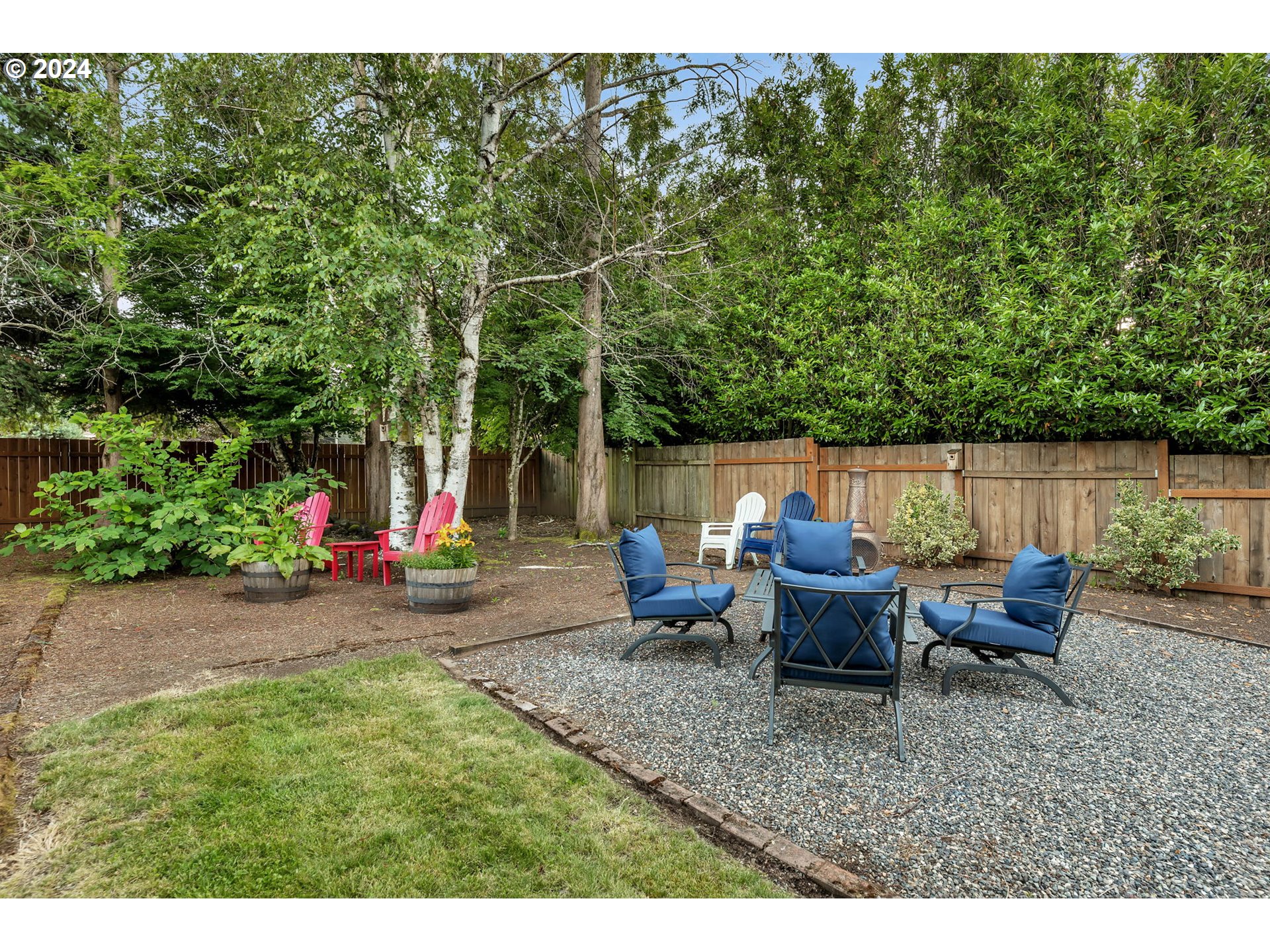 4687 ROLLING MEADOWS DR