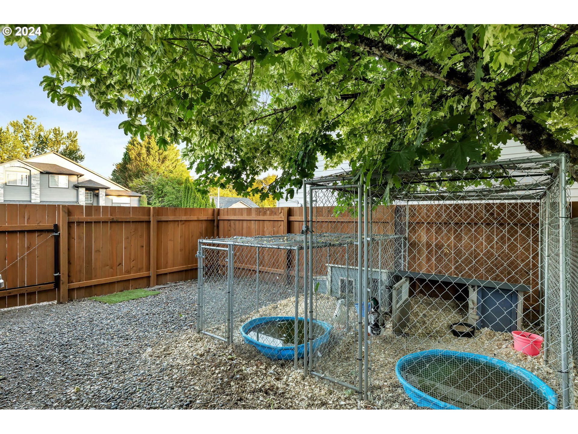 4687 ROLLING MEADOWS DR