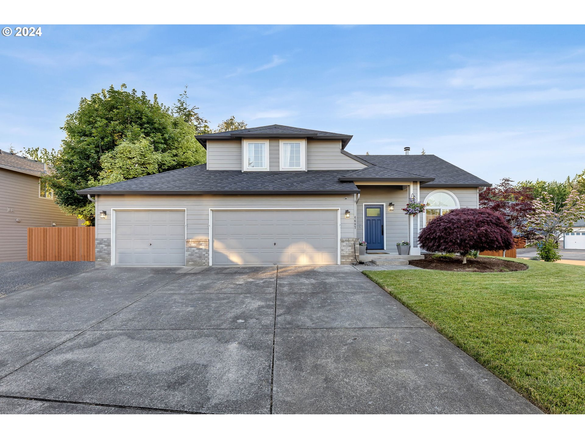 4687 ROLLING MEADOWS DR