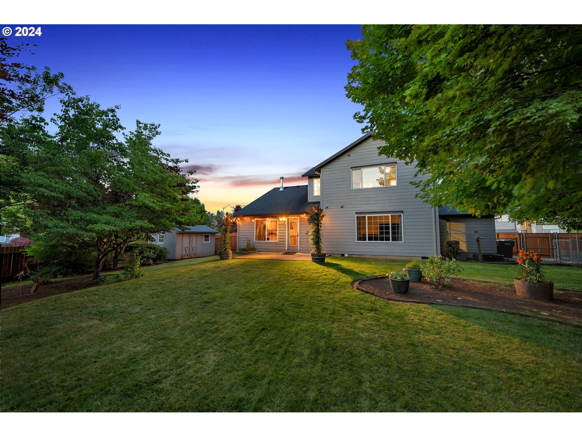 4687 ROLLING MEADOWS DR