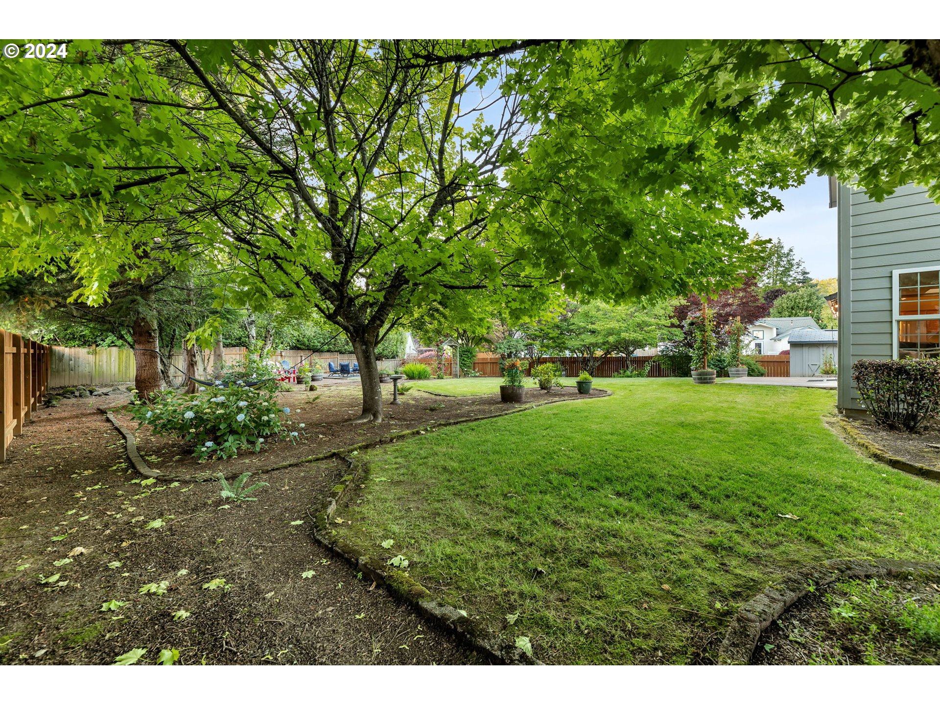 4687 ROLLING MEADOWS DR