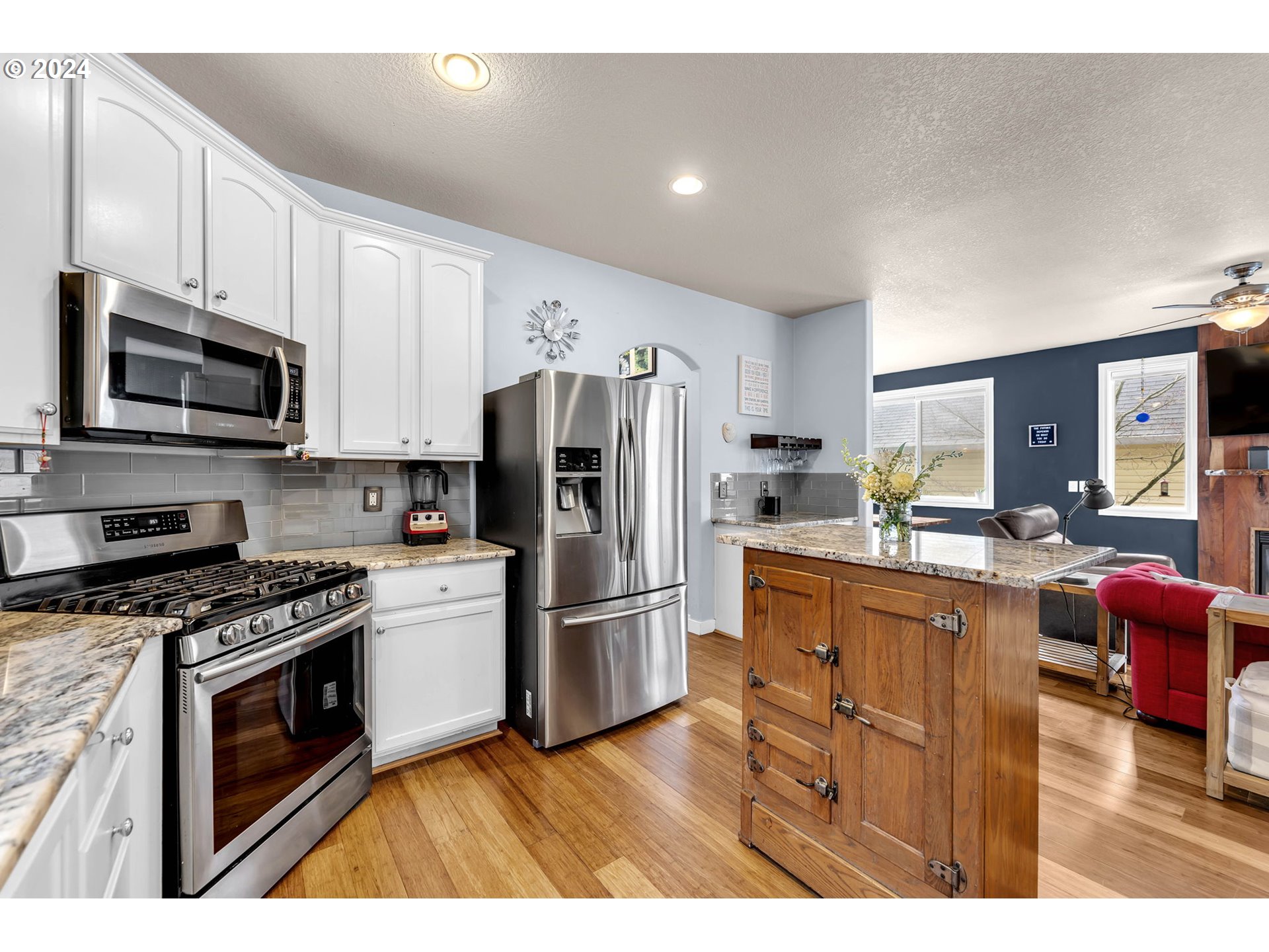 4345 NW 12TH AVE