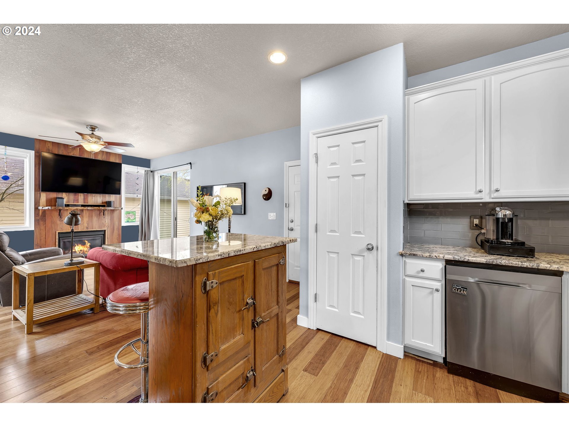 4345 NW 12TH AVE