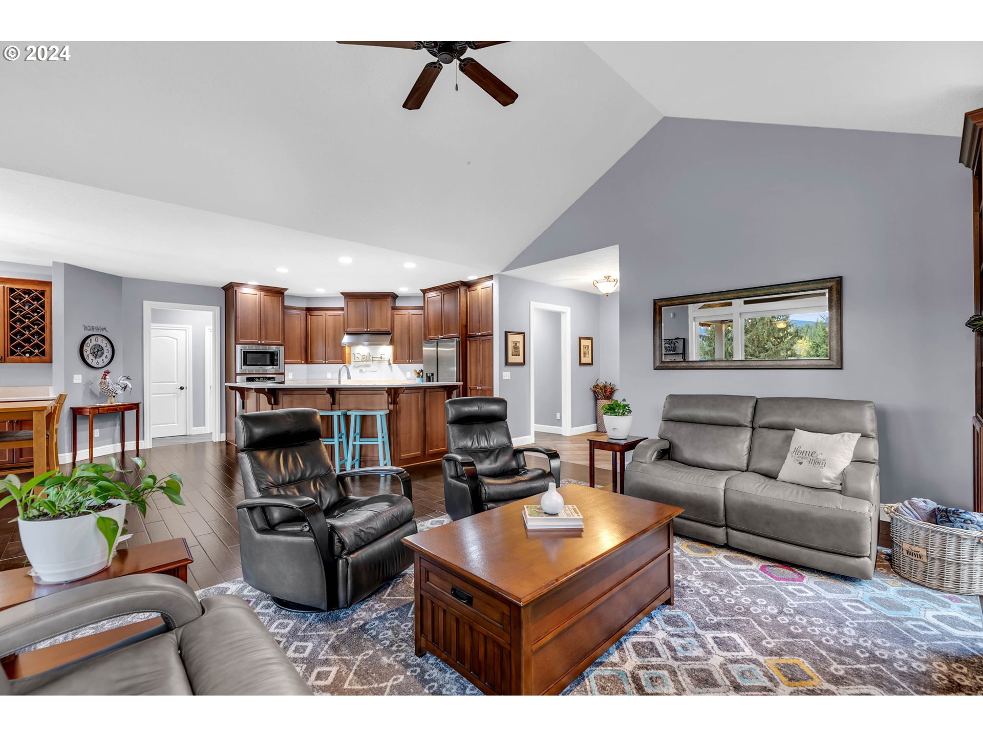202 CRISPIEN RD