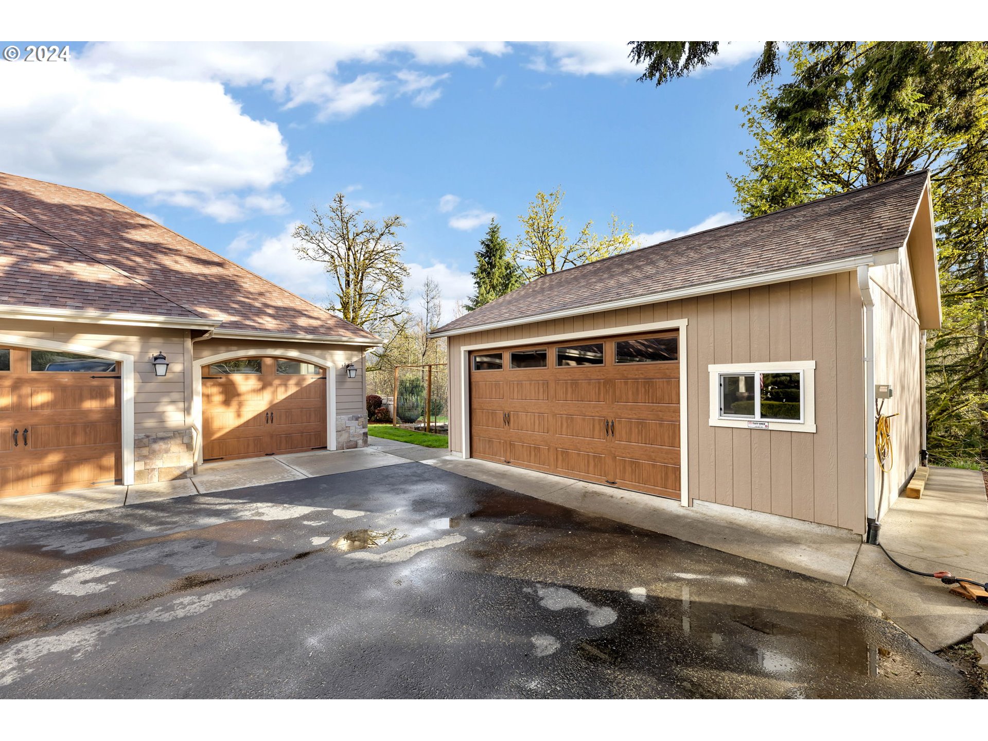 202 CRISPIEN RD