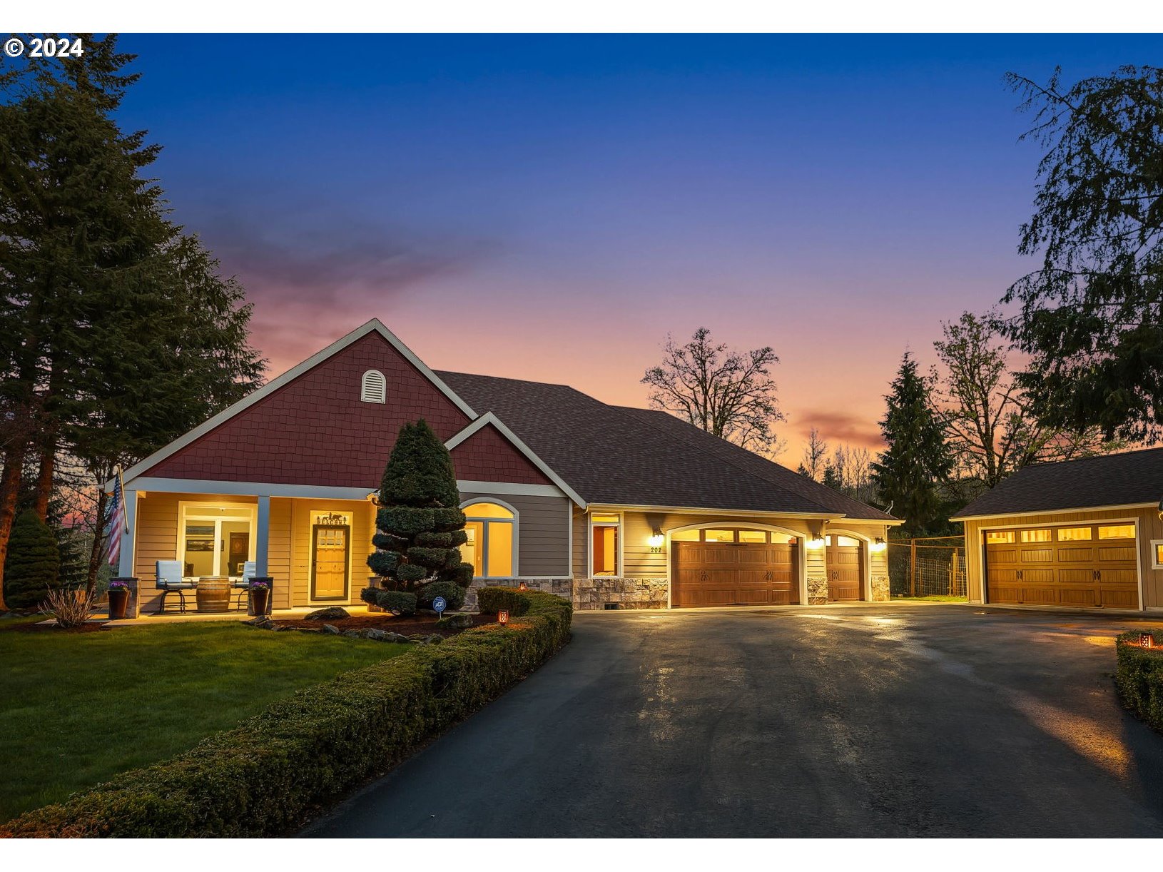 202 CRISPIEN RD