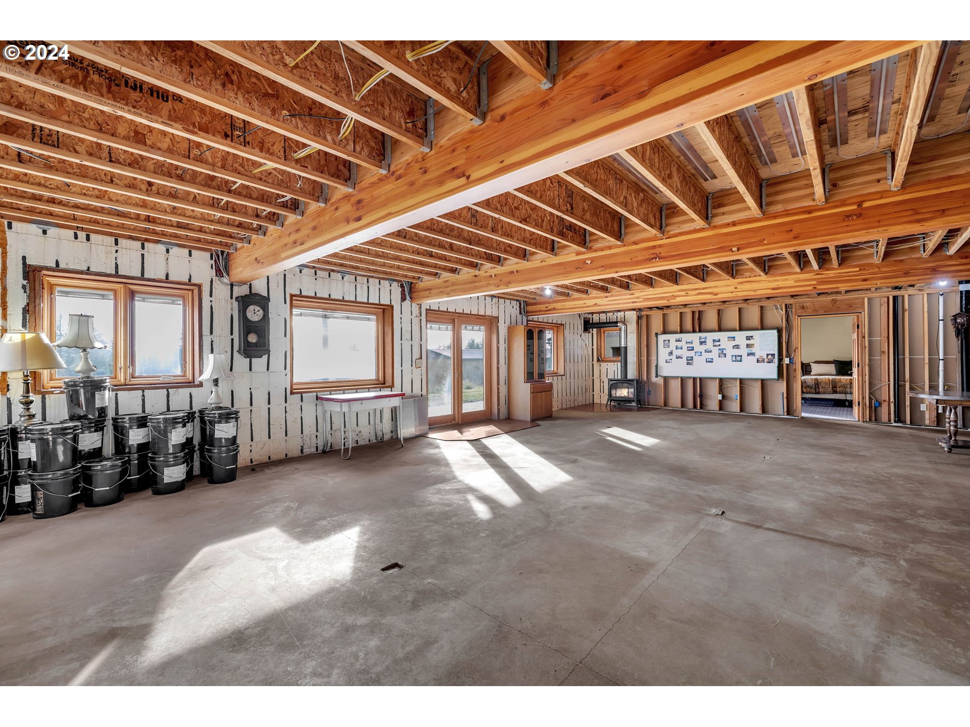 101 PATRICK LN