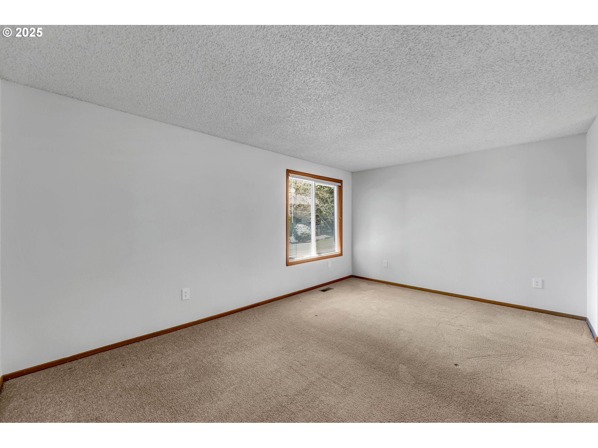 1524 SE 120TH AVE