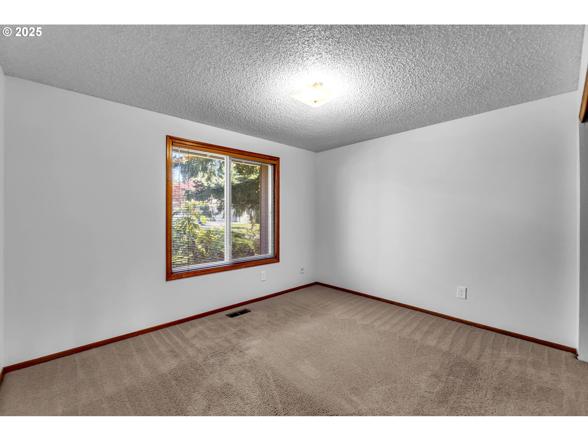 1524 SE 120TH AVE