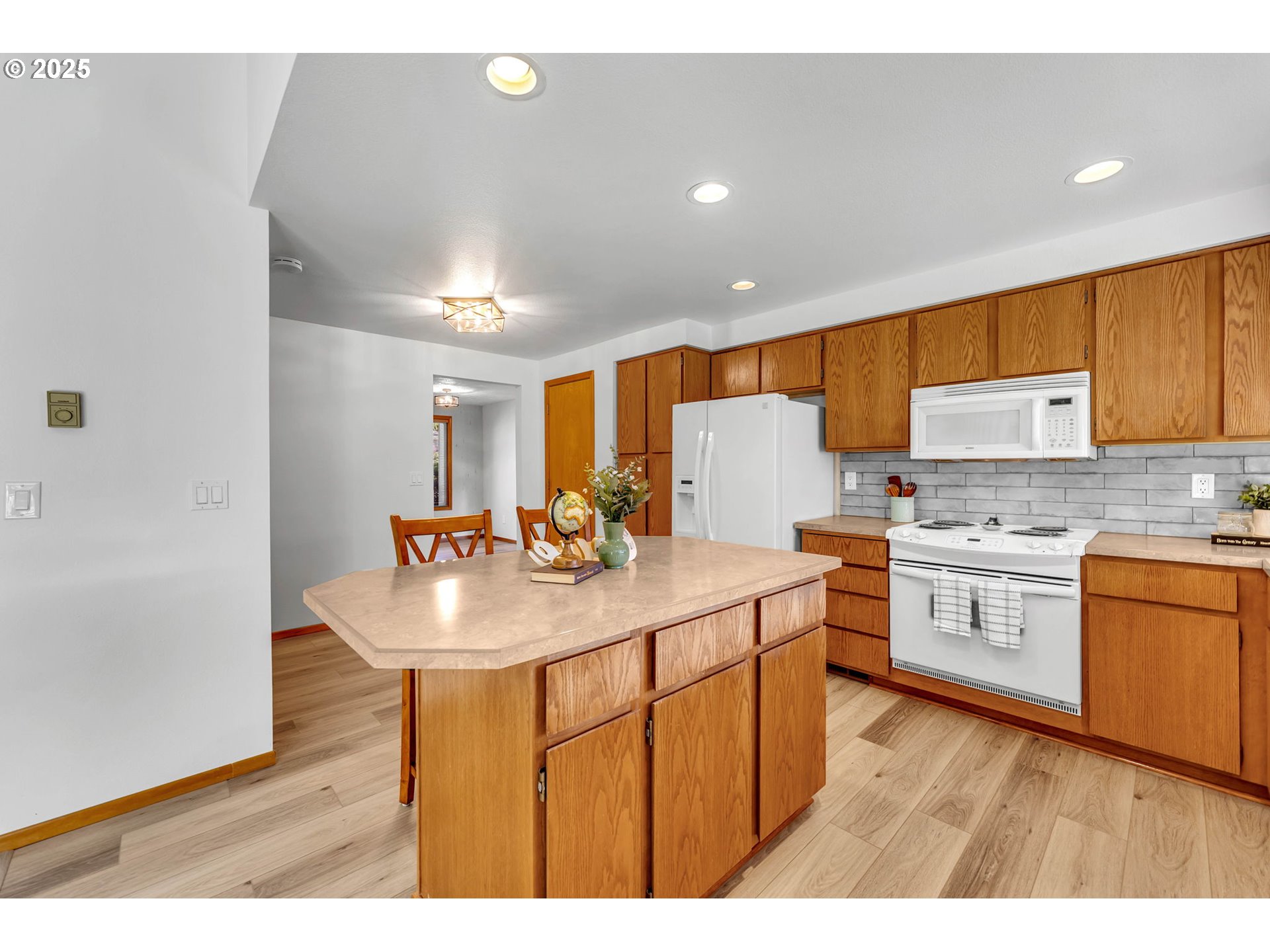 1524 SE 120TH AVE