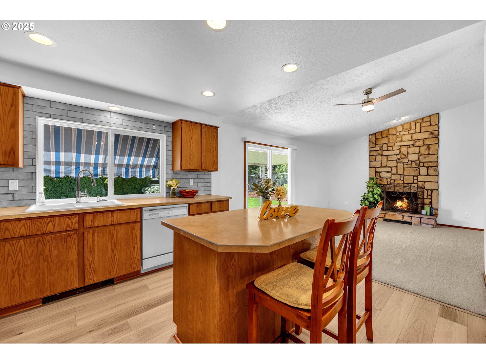 1524 SE 120TH AVE