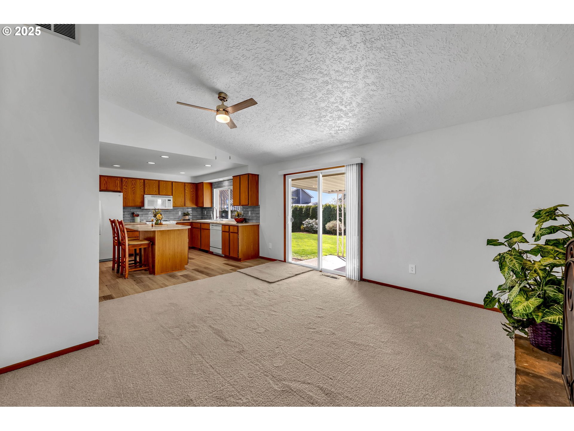 1524 SE 120TH AVE