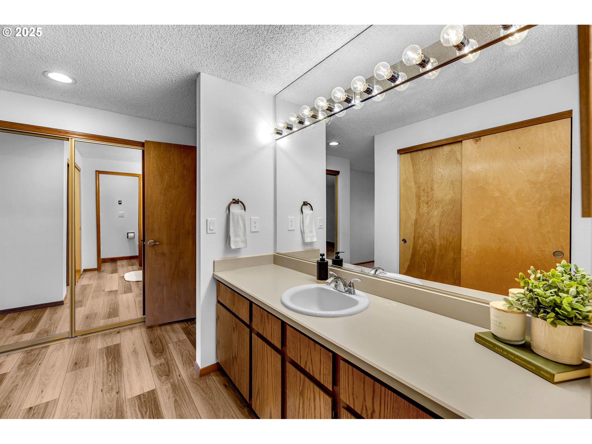 1524 SE 120TH AVE