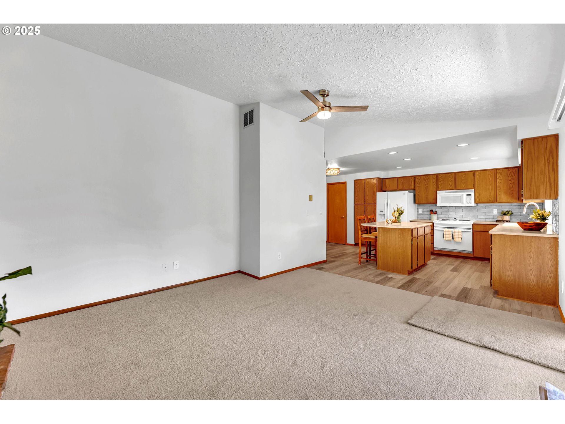 1524 SE 120TH AVE