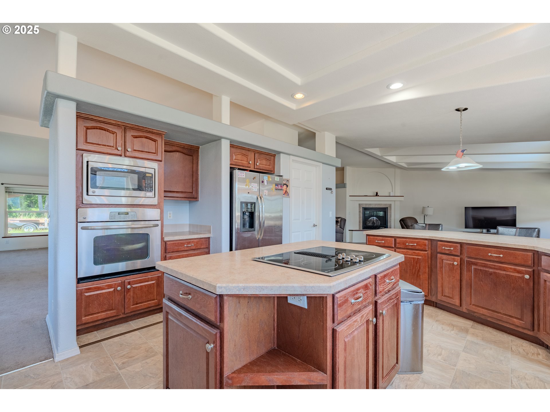 271 OLD AIRPORT RD