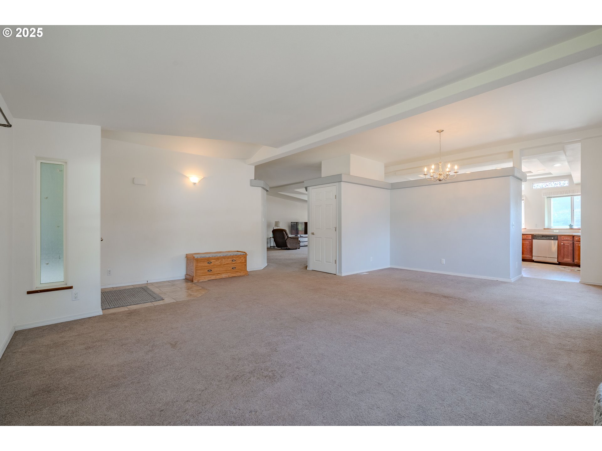271 OLD AIRPORT RD