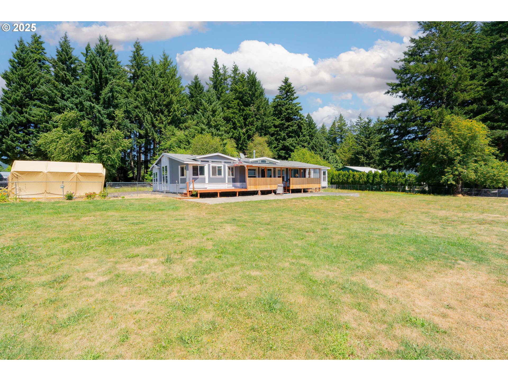 271 OLD AIRPORT RD
