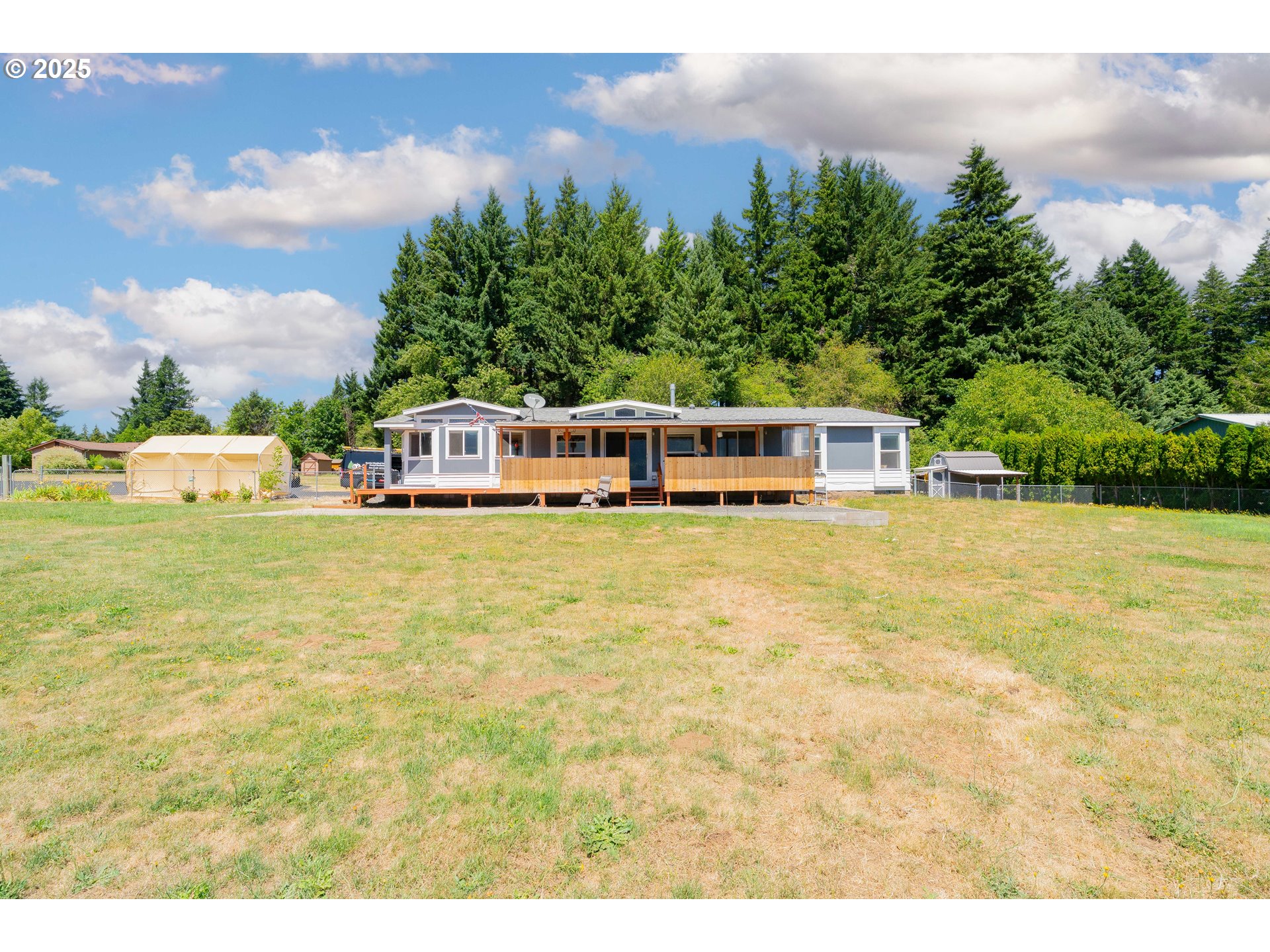 271 OLD AIRPORT RD