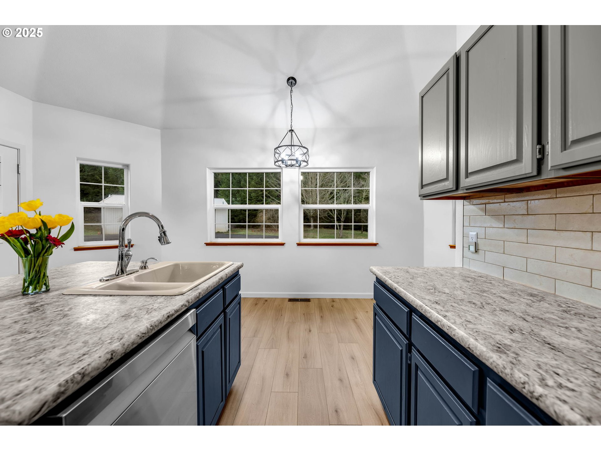 31 HUCKLEBERRY LN