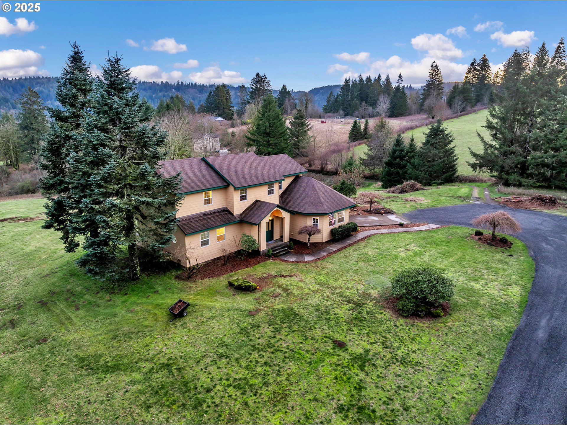 31 HUCKLEBERRY LN