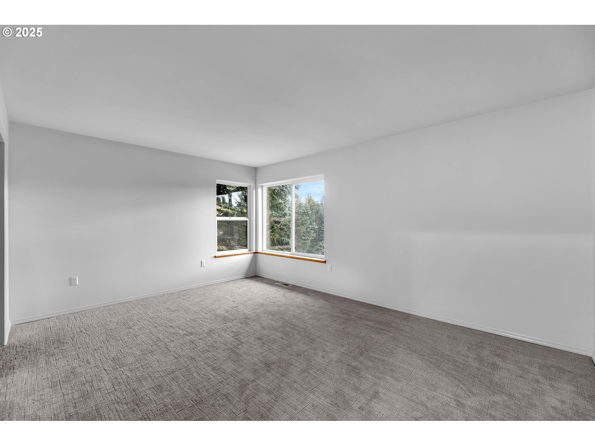 31 HUCKLEBERRY LN