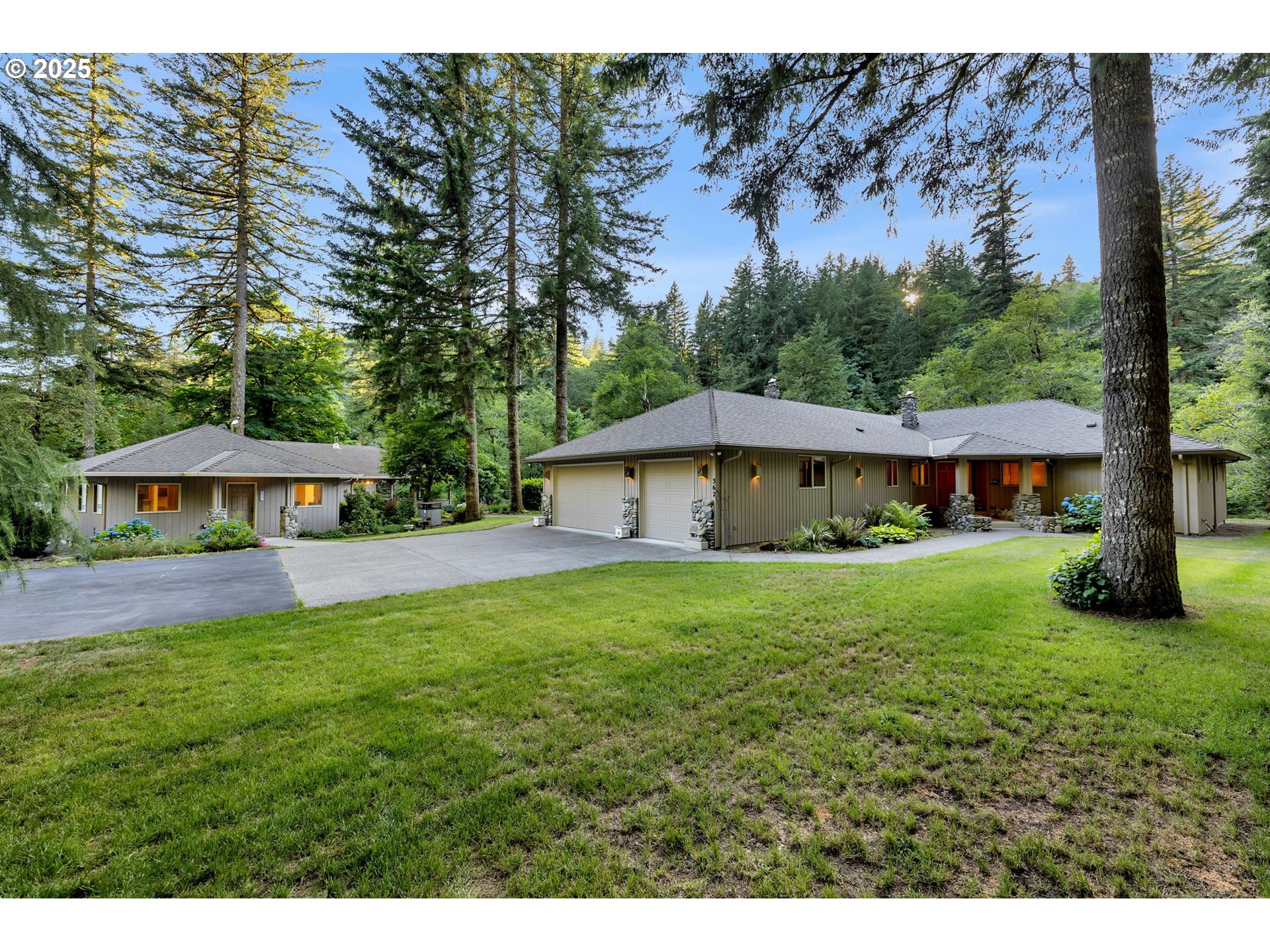 362 LINDA LN