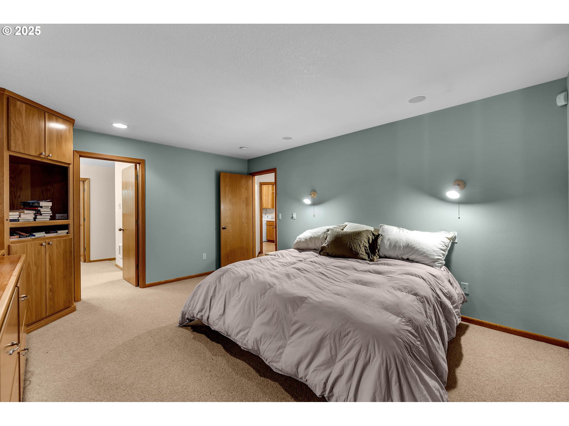 362 LINDA LN