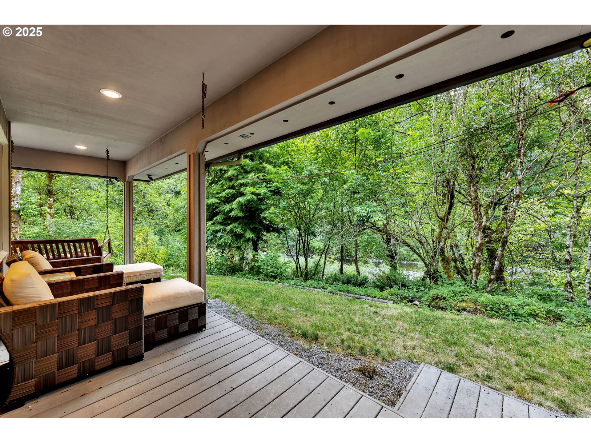 362 LINDA LN