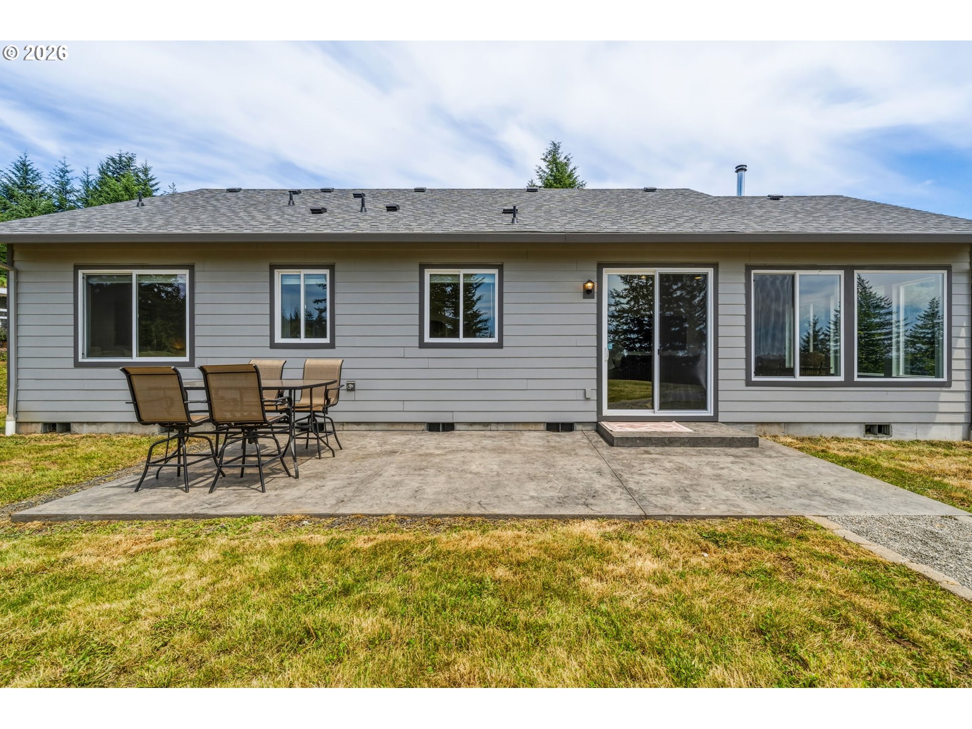 321 HELENS LN