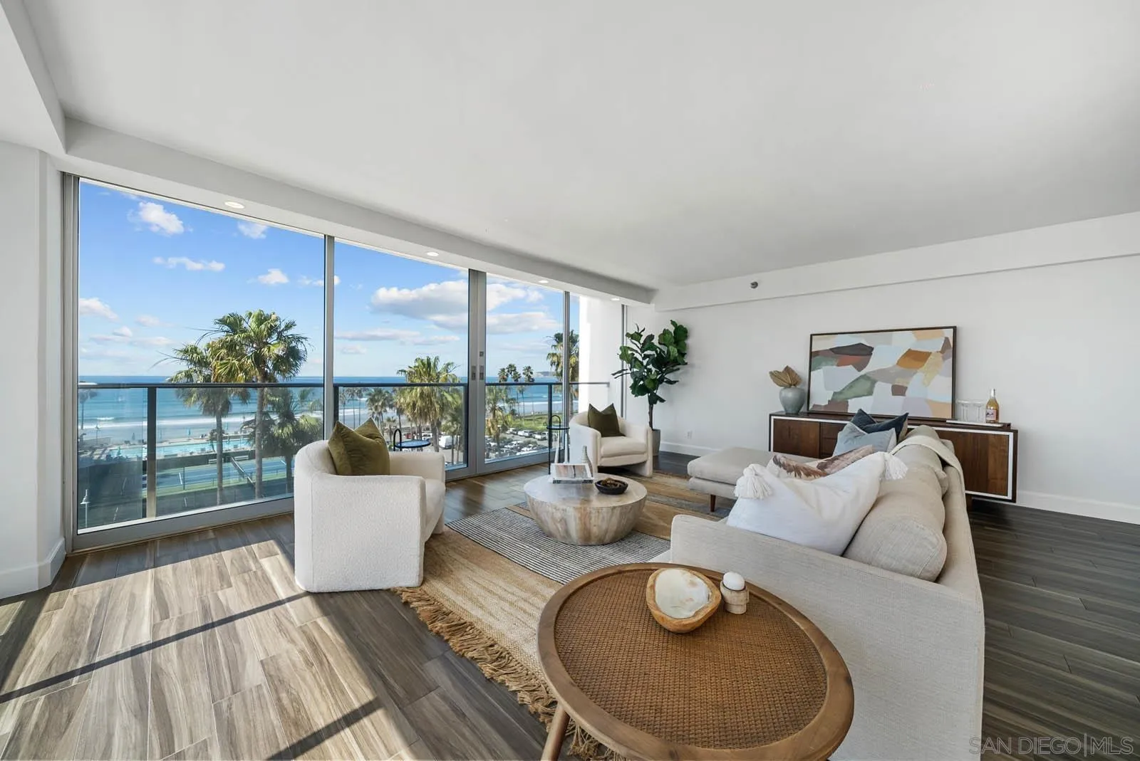 1810 Avenida Del Mundo Unit 408